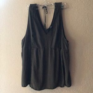 Dark green tank with lace detail